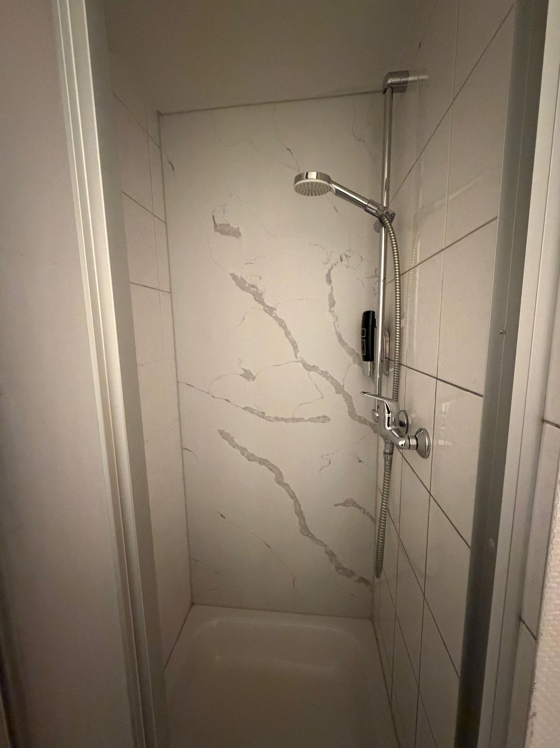 Einzelzimmer: Dusche